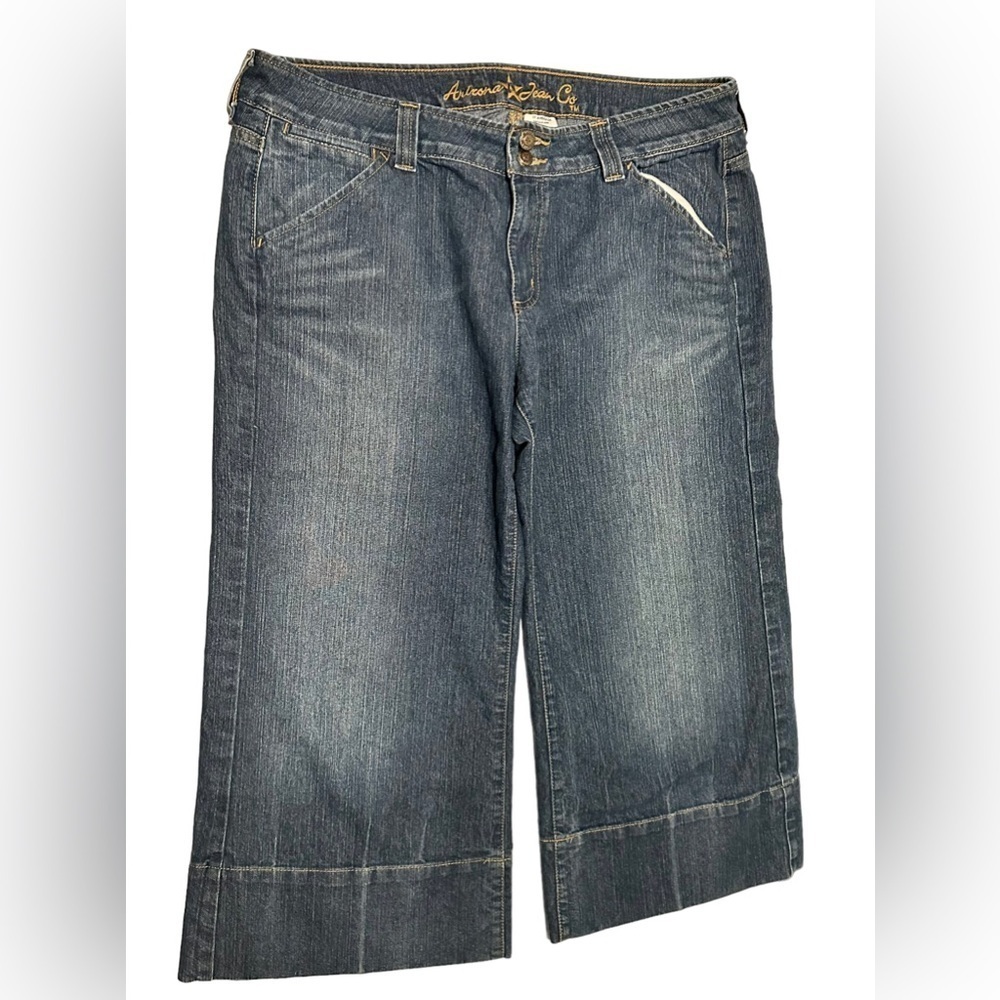 Arizona Jean Co, denim capris, blue , size 17, 40 waist , 23 length